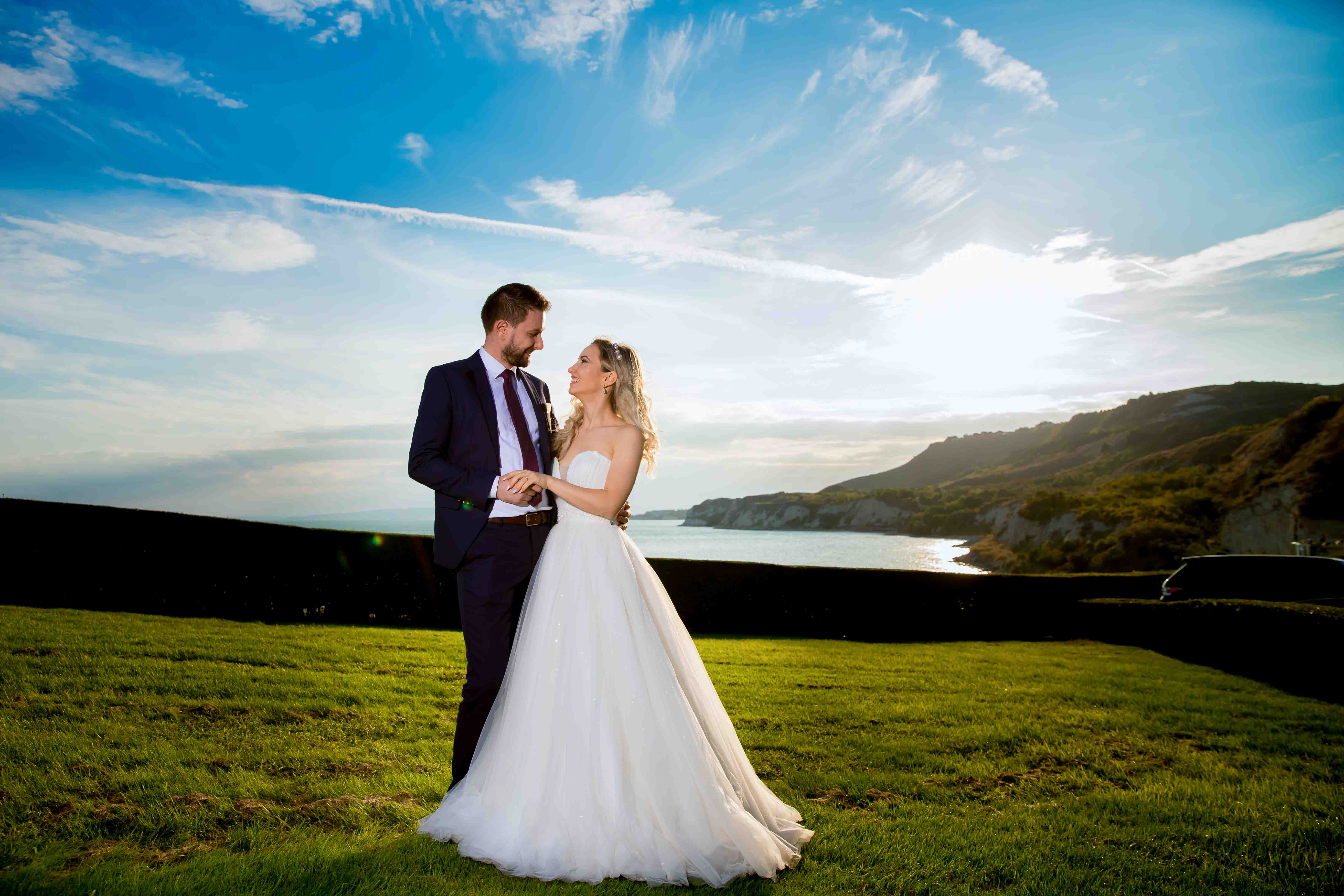 mireasa si mire la sedinta nunta Bucuresti, fotograf nunta